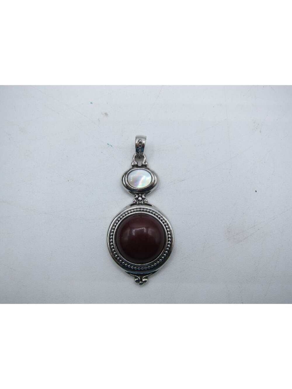 Vtg Lia Sophia "Lisa" Pendant Mother of Pearl and Red Jasper Silver Tone